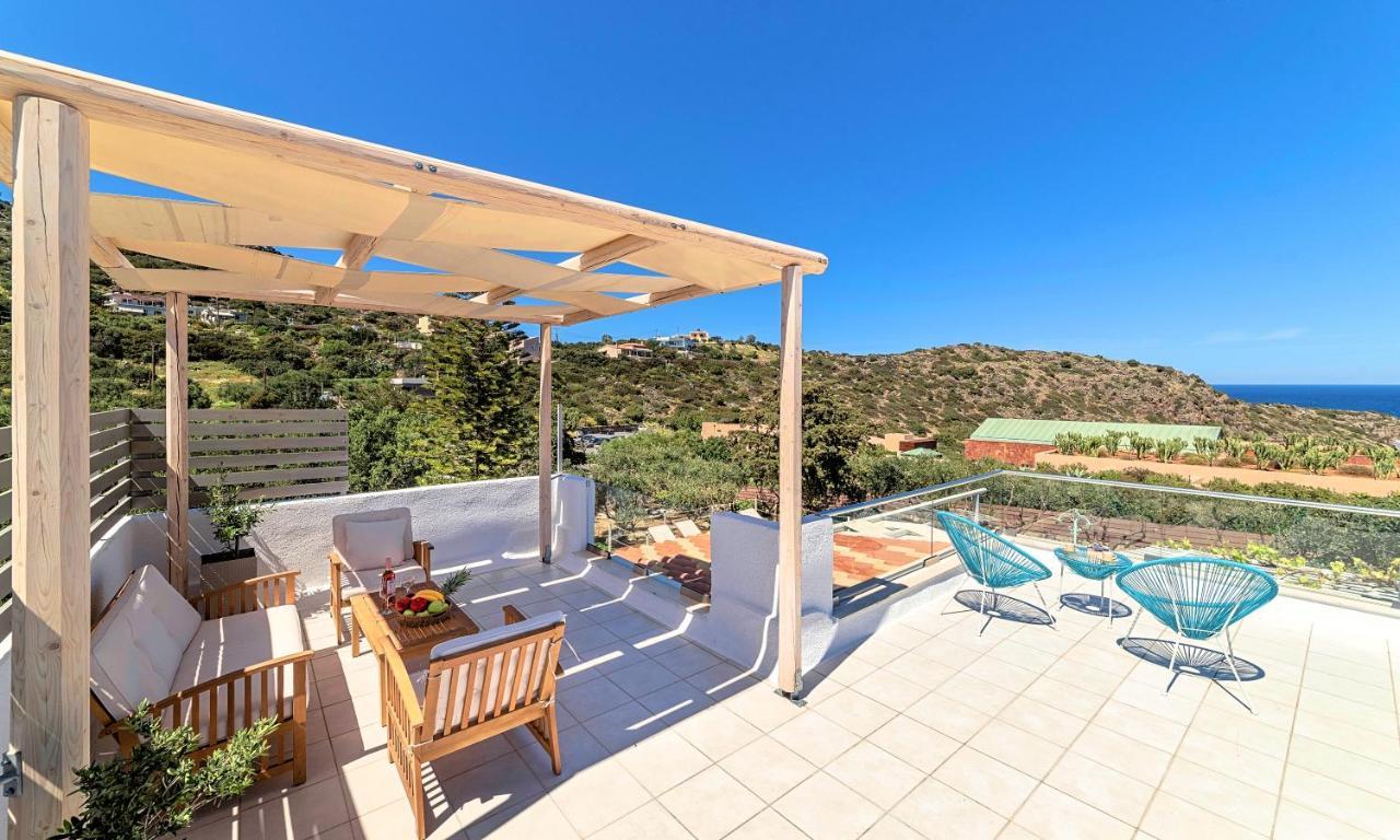 Cretan Heated Pool Villa *